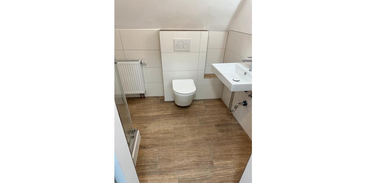 Etagenwohnung Kraichtal - 3 Zimmer, 65 m&sup2;, 1.070&euro; | Angebot:25452046