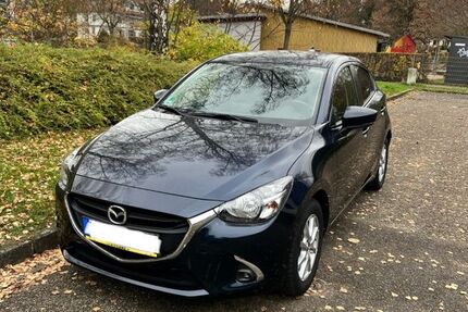 Mazda 2 23.000 km 11.250 &euro; Ettlingen 76275