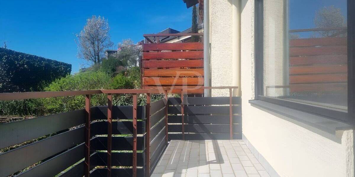 Reihenmittelhaus Pforzheim Oststadt - 4 Zimmer, 114 m&sup2;, 379.000&euro; | Angebot:26093711