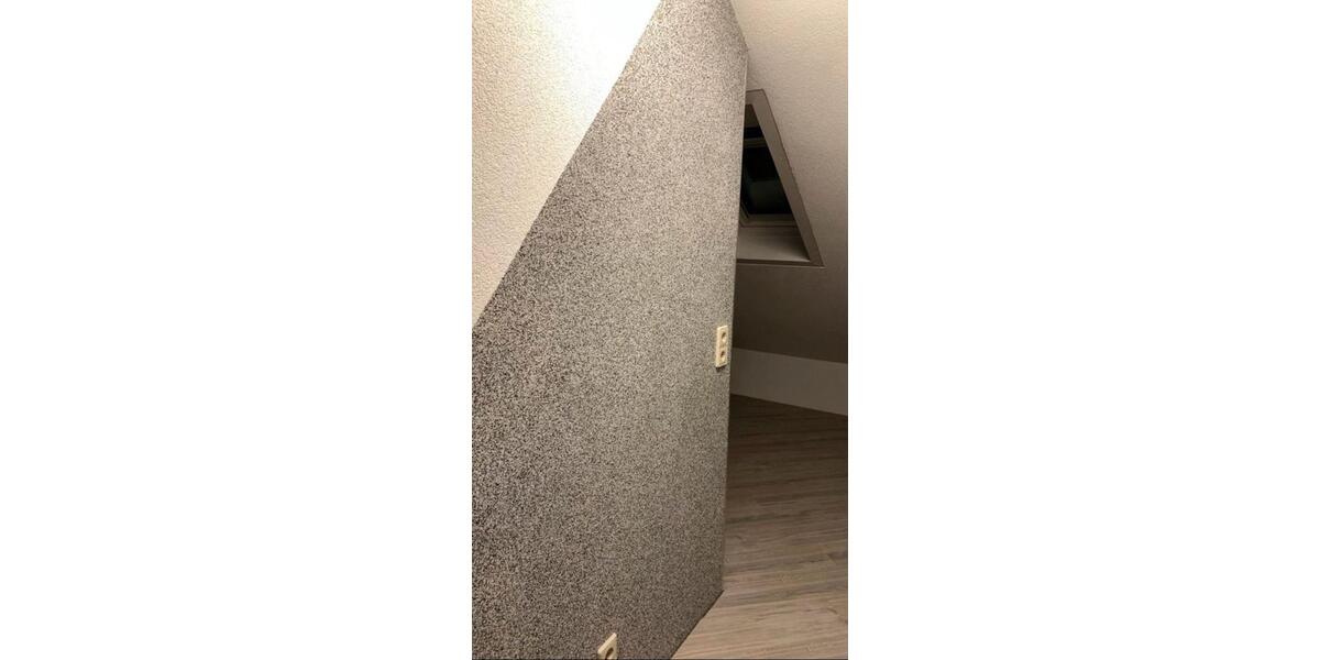 Dachgeschoßwohnung Bretten - 3.5 Zimmer, 100 m&sup2;, 299.000&euro; | Angebot:26521272