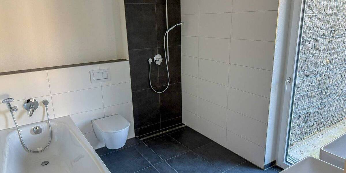 Doppelhaushälfte Bad Wildbad - 5 Zimmer, 153 m&sup2;, 699.000&euro; | Angebot:26471340