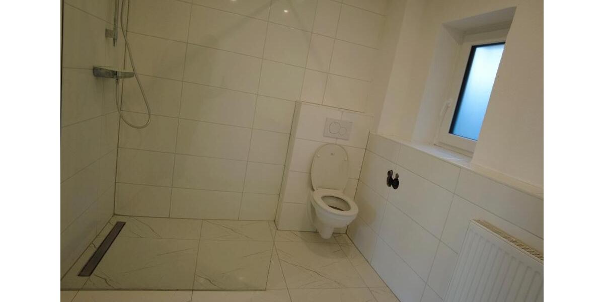 Erdgeschoßwohnung Pforzheim Nordstadt - 2 Zimmer, 70 m&sup2;, 900&euro; | Angebot:26062424