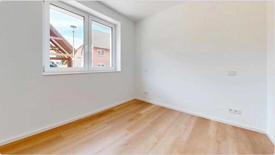 Erdgeschoßwohnung Sternenfels - 3 Zimmer, 83 m&sup2;, 890&euro; | Angebot:26384352