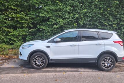 Ford Kuga 208.000 km 7.000 € Güglingen 74363
