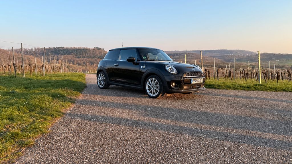 Mini Cooper SE 16.000 km 18.900 &euro; Kürnbach 75057