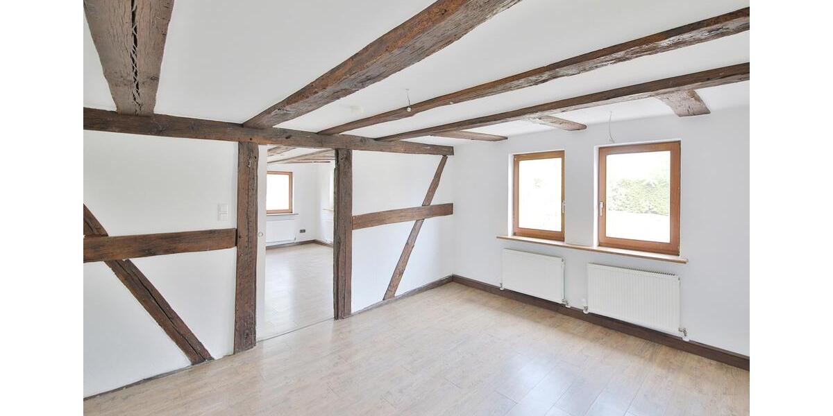 Etagenwohnung Oberderdingen - 2.5 Zimmer, 86 m&sup2;, 890&euro; | Angebot:26348648
