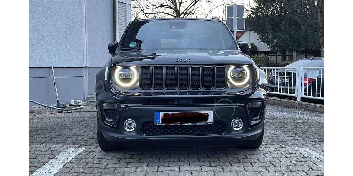 Jeep Renegade 83.706 km 22.599 &euro; Gaggenau 76571