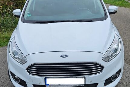 Ford S-Max 107.000 km 15.250 € Vaihingen enz 71665