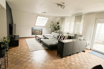 Moderne Wohnung im Dachgeschoss 2 zimmer