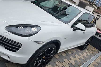 Porsche Cayenne 256.000 km 15.900 &euro; Karlsruhe 76149