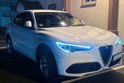 Alfa Romeo Stelvio 139.000 km 16.500 &euro; Bad Liebenzell 75378