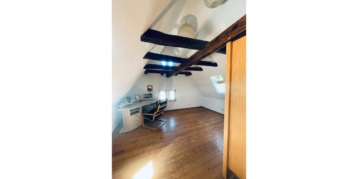 Mehrfamilienhaus, Wohnhaus Sachsenheim - 8.5 Zimmer, 223 m&sup2;, 479.000&euro; | Angebot:27120063