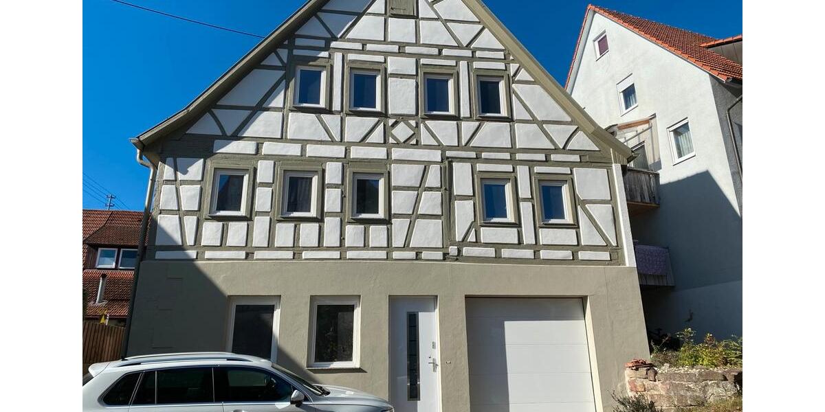 Erdgeschoßwohnung Wildberg - 3 Zimmer, 94 m&sup2;, 915&euro; | Angebot:25477862