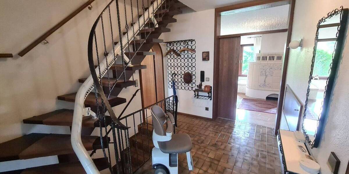 Mehrfamilienhaus, Wohnhaus Ettlingen Bruchhausen - 9 Zimmer, 215 m&sup2;, 789.000&euro; | Angebot:26879152