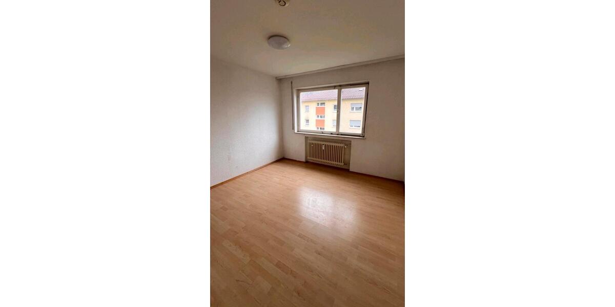 Etagenwohnung Sindelfingen Sindelfingen (Stadt) - 3 Zimmer, 73 m&sup2;, 260.000&euro; | Angebot:26226477