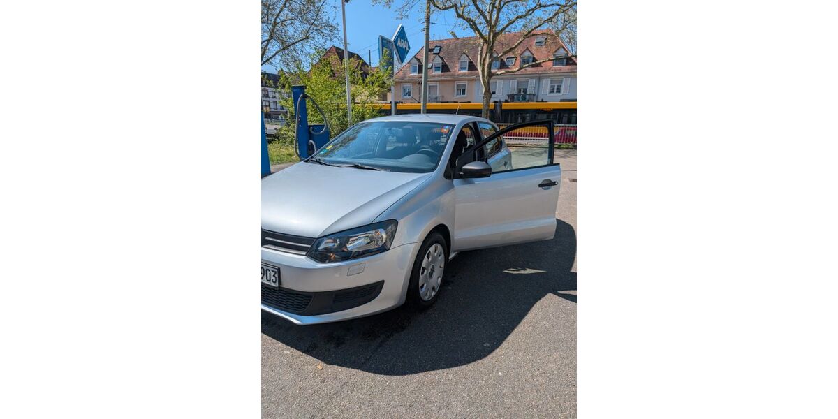VW Polo 143.700 km 5.800 &euro; Karlsruhe 76185