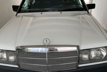 Mercedes-Benz 190 146.134 km 8.500 &euro; Althengstett 75382