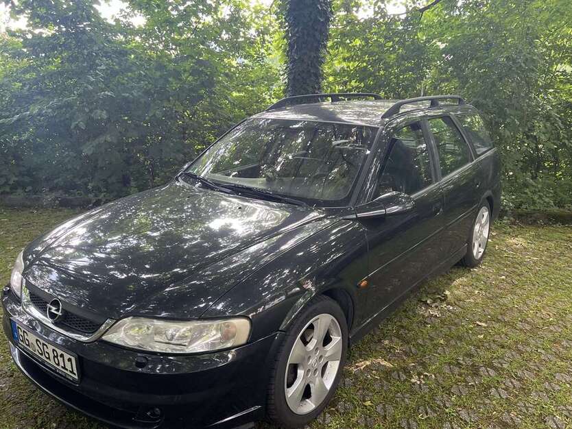 Opel Vectra 166.000 km 3.400 € Gaggenau 76571