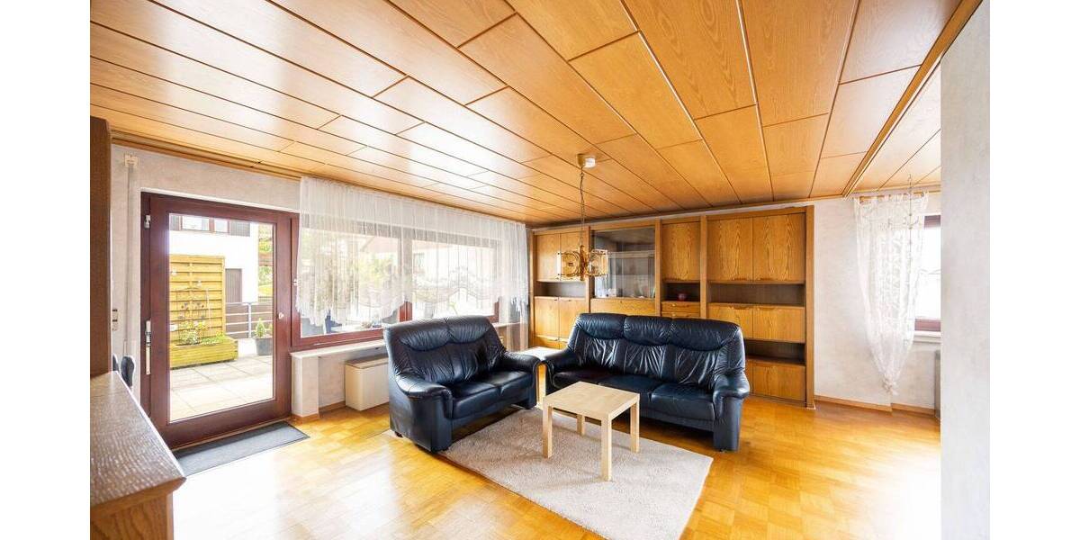 Mehrfamilienhaus, Wohnhaus Vaihingen an der Enz Kleinglattbach - 7 Zimmer, 182 m&sup2;, 445.000&euro; | Angebot:26345663