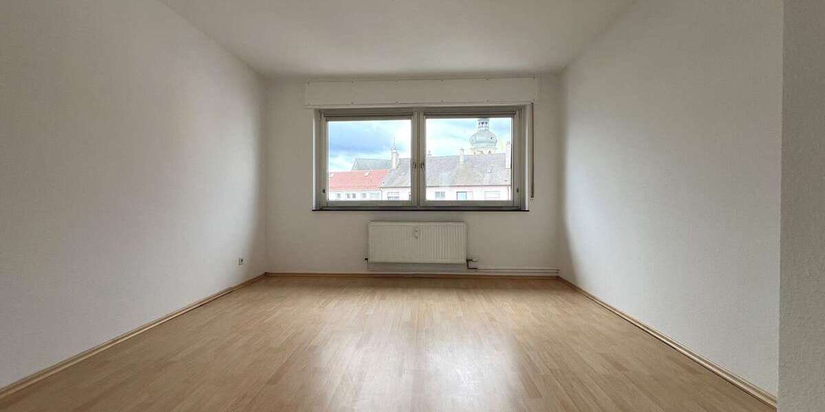 Etagenwohnung Bruchsal - 3 Zimmer, 83 m&sup2;, 700&euro; | Angebot:26839986