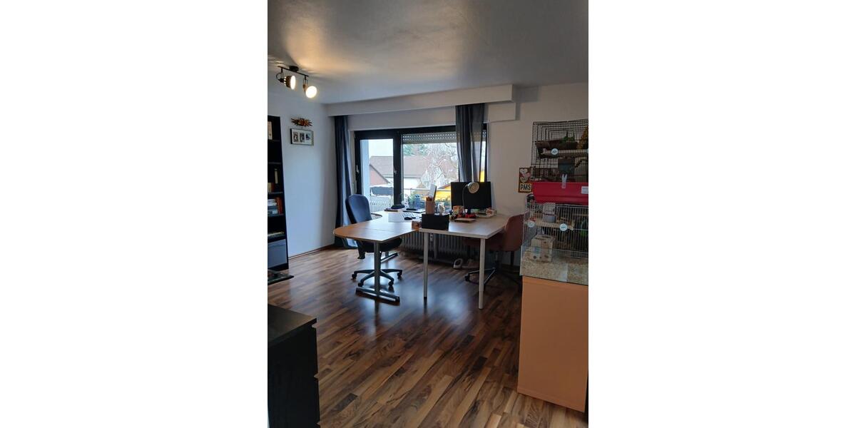 Dachgeschoßwohnung Karlsruhe Wettersbach - 3.5 Zimmer, 112 m&sup2;, 1.500&euro; | Angebot:24829815