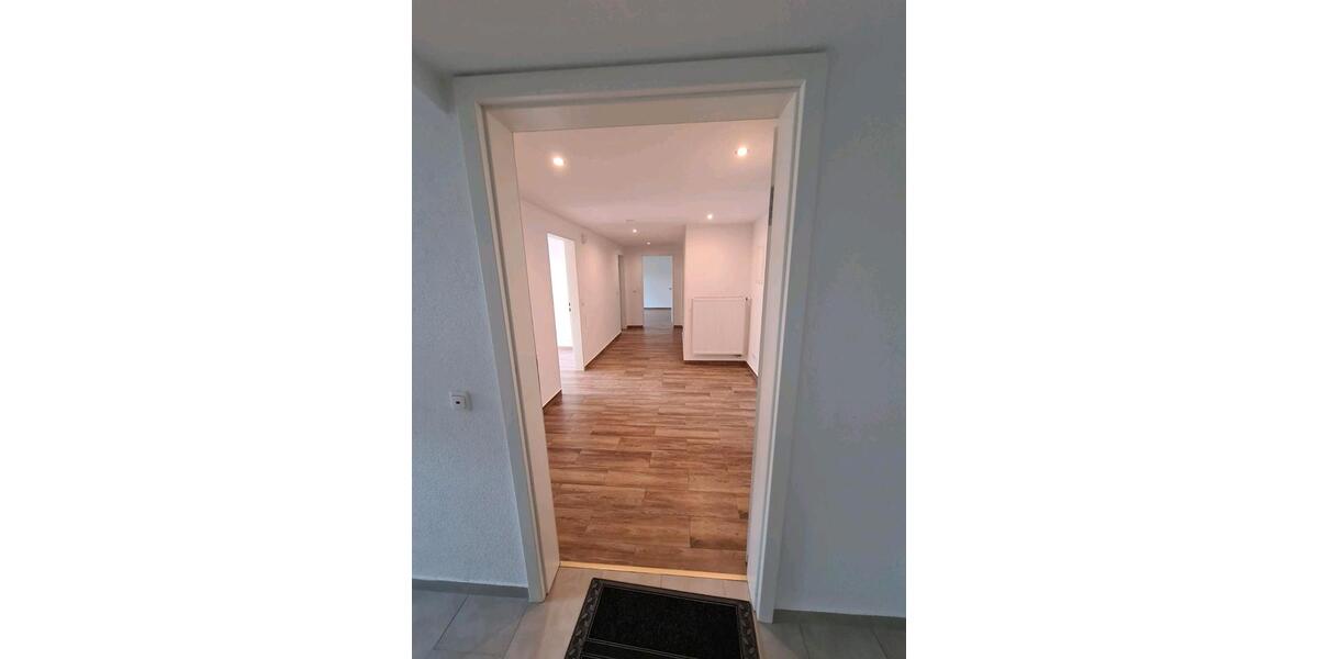 Moderne 2 Zimmerwohnung 70m2 zu vermieten . 2 zimmer