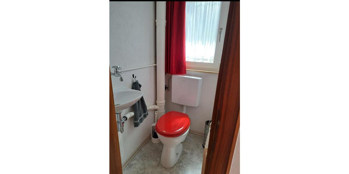 Doppelhaushälfte Mühlacker - 5 Zimmer, 115 m&sup2;, 1.400&euro; | Angebot:26128219