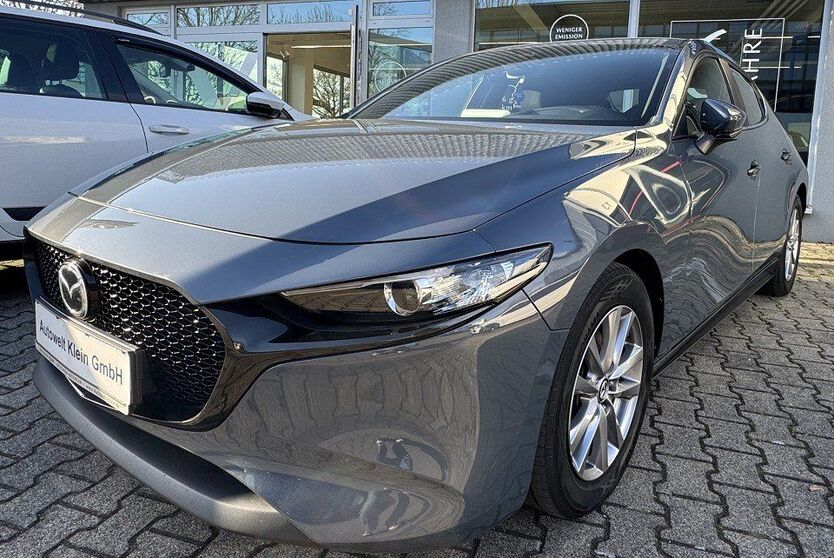 Mazda 3 100.401 km 18.460 € Bietigheim-Bissingen 74321