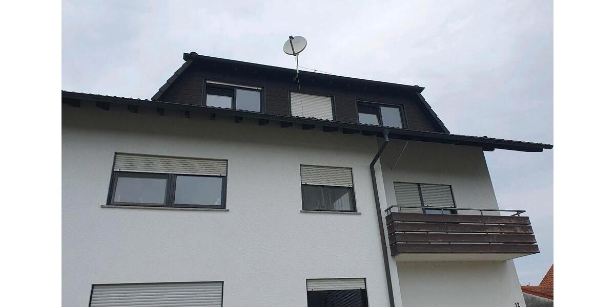 Dachgeschoßwohnung Kraichtal - 3 Zimmer, 80 m&sup2;, 620&euro; | Angebot:25319625