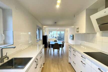 Wohnung Sindelfingen Darmsheim - 4 Zimmer, 104 m&sup2;, 1.670&euro; | Angebot:26547847