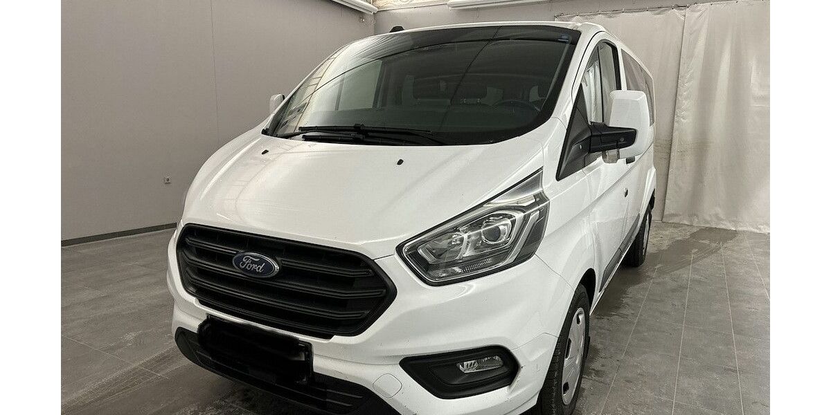Ford Transit 68.900 km 26.900 &euro; Bretten 75015