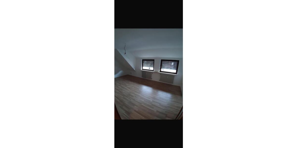 Etagenwohnung Bad Liebenzell - 3.5 Zimmer, 90 m&sup2;, 1.080&euro; | Angebot:26373759