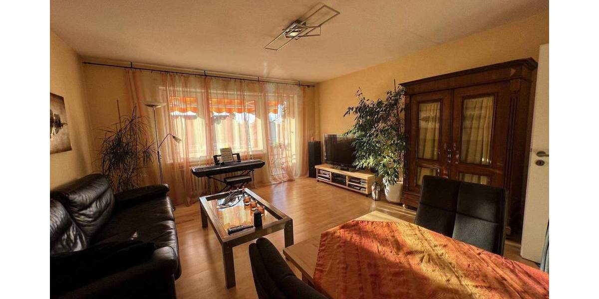 Etagenwohnung Karlsruhe Oststadt - 3 Zimmer, 72 m&sup2;, 349.000&euro; | Angebot:25760399