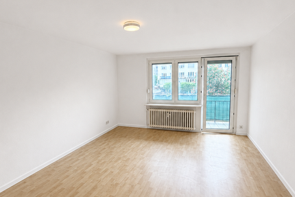 Wohnung Pforzheim Innenstadt - 4 Zimmer, 96 m&sup2;, 950&euro; | Angebot:27179133