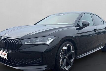 Skoda Superb 18.000 km 52.890 &euro; Gaggenau 76571