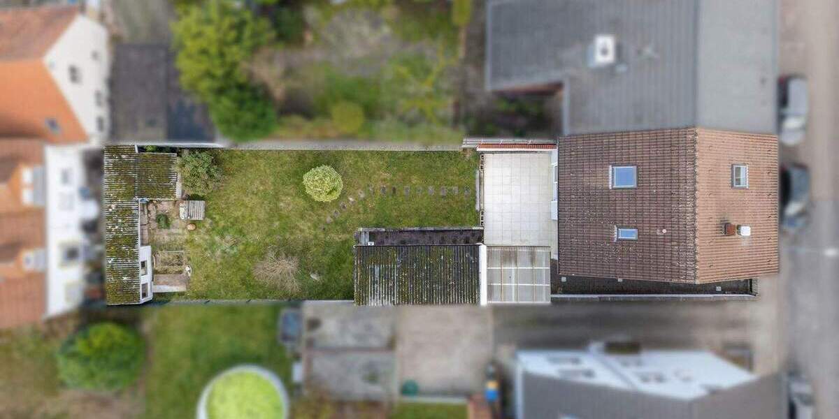 Doppelhaushälfte Karlsruhe Neureut - 6 Zimmer, 147 m&sup2;, 599.000&euro; | Angebot:25681026