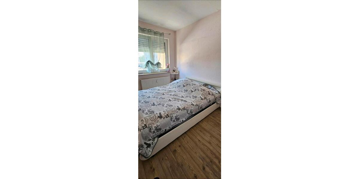 Etagenwohnung Pforzheim Büchenbronn - 3 Zimmer, 60 m&sup2;, 195.000&euro; | Angebot:26545398
