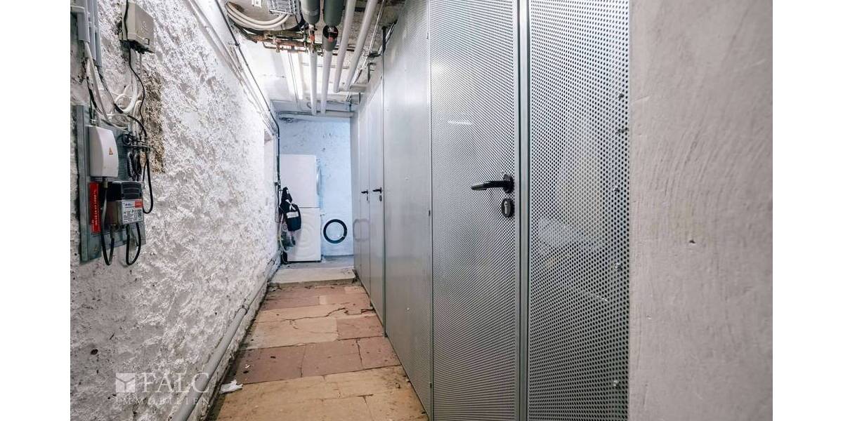 Mehrfamilienhaus, Wohnhaus Karlsruhe Innenstadt-West - 1 Zimmer, 461 m&sup2;, 1.990.000&euro; | Angebot:25742850