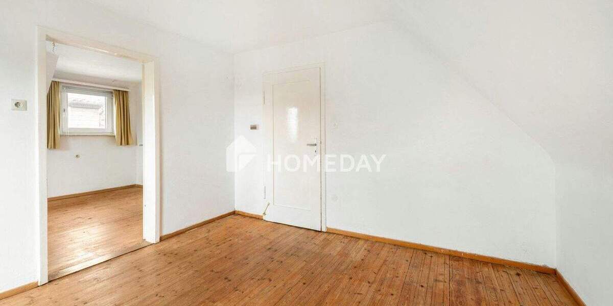 Mehrfamilienhaus, Wohnhaus Eberdingen Hochdorf - 7 Zimmer, 138 m&sup2;, 410.000&euro; | Angebot:25737584