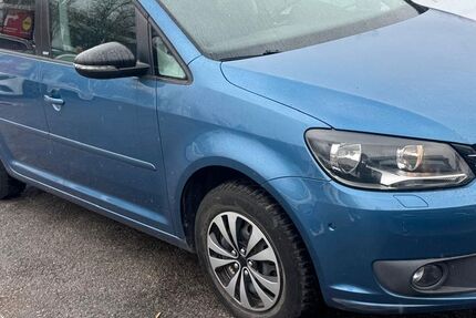 VW Touran 154.000 km 6.900 &euro; Sindelfingen 71065