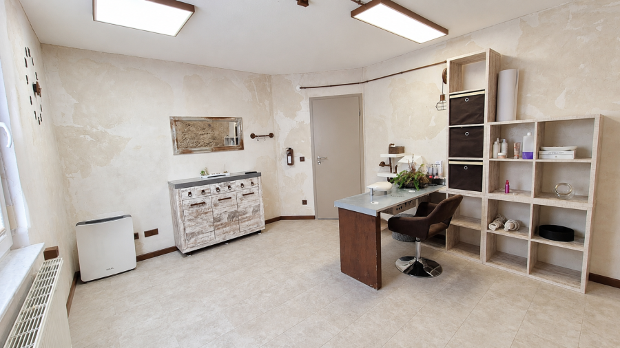 Provisionsfrei* A+ Altbau am Marktplatz: Mehrfamilienhaus (3 WE) mit Wärmepumpe — provisionsfrei - Mehrfamilienhaus, Wohnhaus Birkenfeld | Angebot:27113629