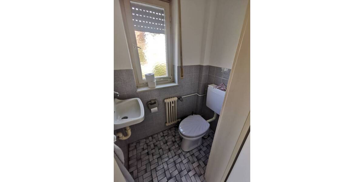 Mehrfamilienhaus, Wohnhaus Pforzheim Nordstadt - 4 Zimmer, 95 m&sup2;, 149.000&euro; | Angebot:26476203