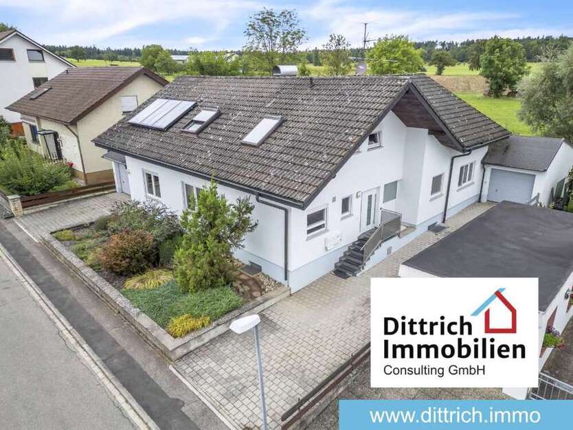 Haus zum Kaufen in Neuhausen 695.000 € 216 m²