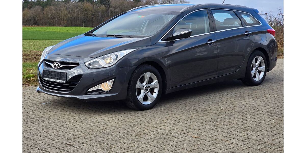 Hyundai i40 144.000 km 6.890 € Wiernsheim 75446