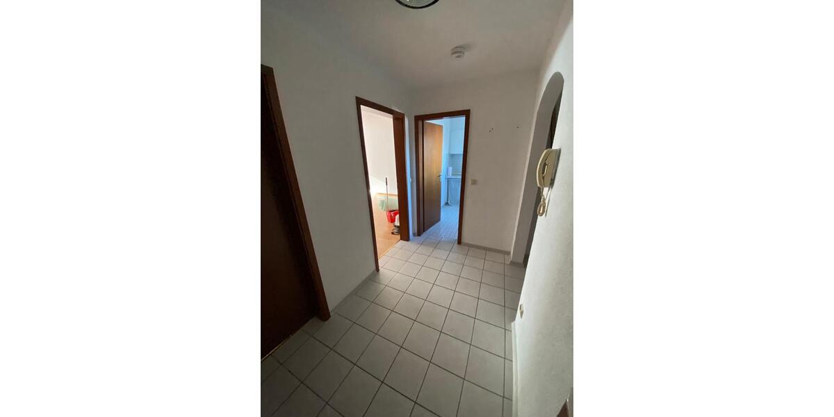 Etagenwohnung Calw - 2 Zimmer, 65 m&sup2;, 600&euro; | Angebot:25795454