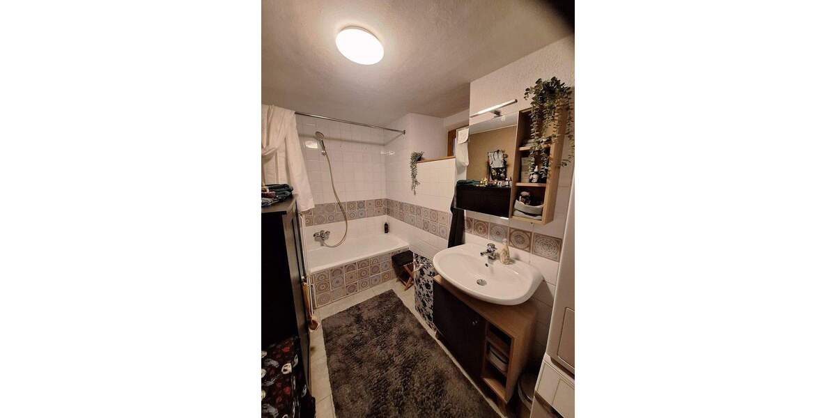 Einfamilienhaus Oberderdingen - 7 Zimmer, 188 m&sup2;, 419.000&euro; | Angebot:25657356