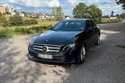 Mercedes-Benz E 200 212.378 km 17.900 € Hemmingen 71282