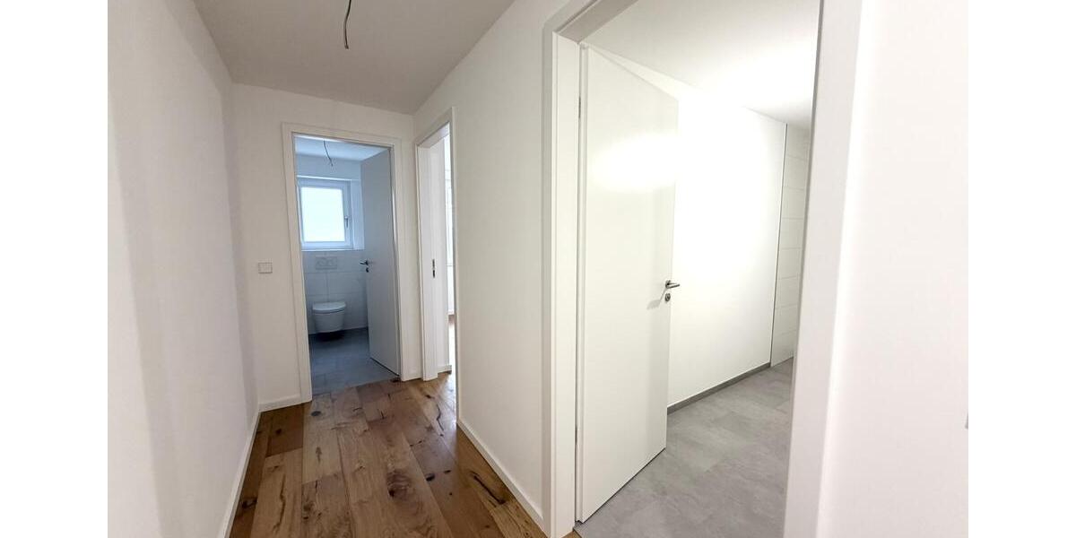 Erdgeschoßwohnung Sindelfingen - 2 Zimmer, 73 m&sup2;, 1.080&euro; | Angebot:26532468
