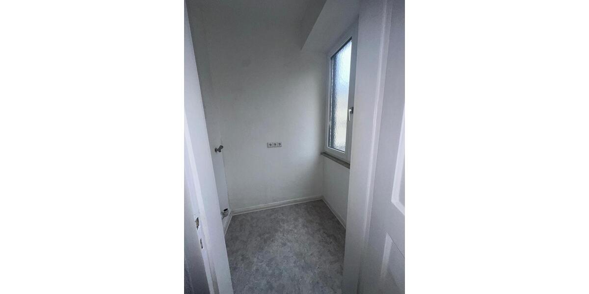 Etagenwohnung Pforzheim Weststadt - 2 Zimmer, 56 m&sup2;, 948&euro; | Angebot:26398212