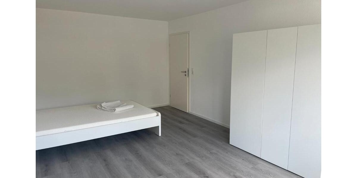 Etagenwohnung Karlsruhe Mühlburg - 5 Zimmer, 117 m&sup2;, 500&euro; | Angebot:26084835